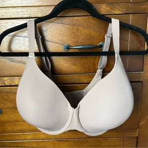 SKIMS Fits Everybody T-Shirt Bra in Umber, 36DDDD